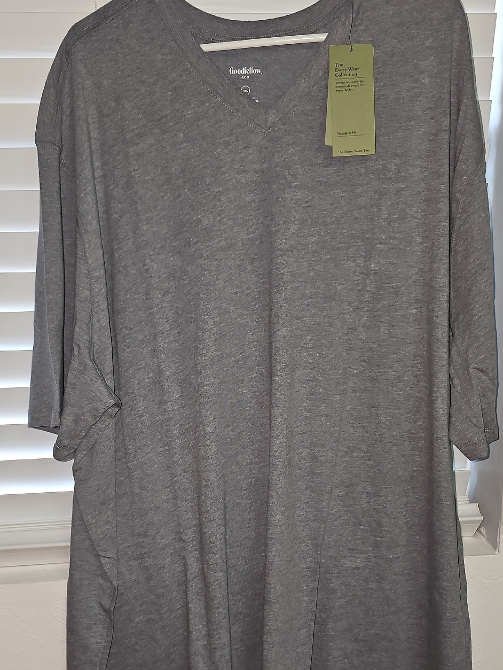 Goodfellow & Co Heather Gray V-Neck Tee (#98)